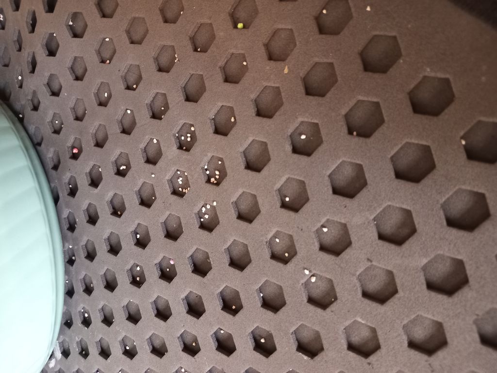 خرید ، قیمت و مشخصات پادری ظرف خاک مدیوم زاریکس از پت شاپ لنداف هانا | Zarix Medium Cat Litter Mat